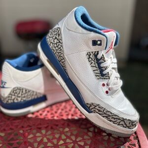Nike Air Jordan 3 Retro White Elephant Navy/Red Youth 6Y (Womens 7.5) EUC